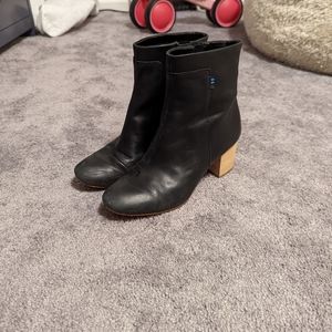 Toms Evie Booties